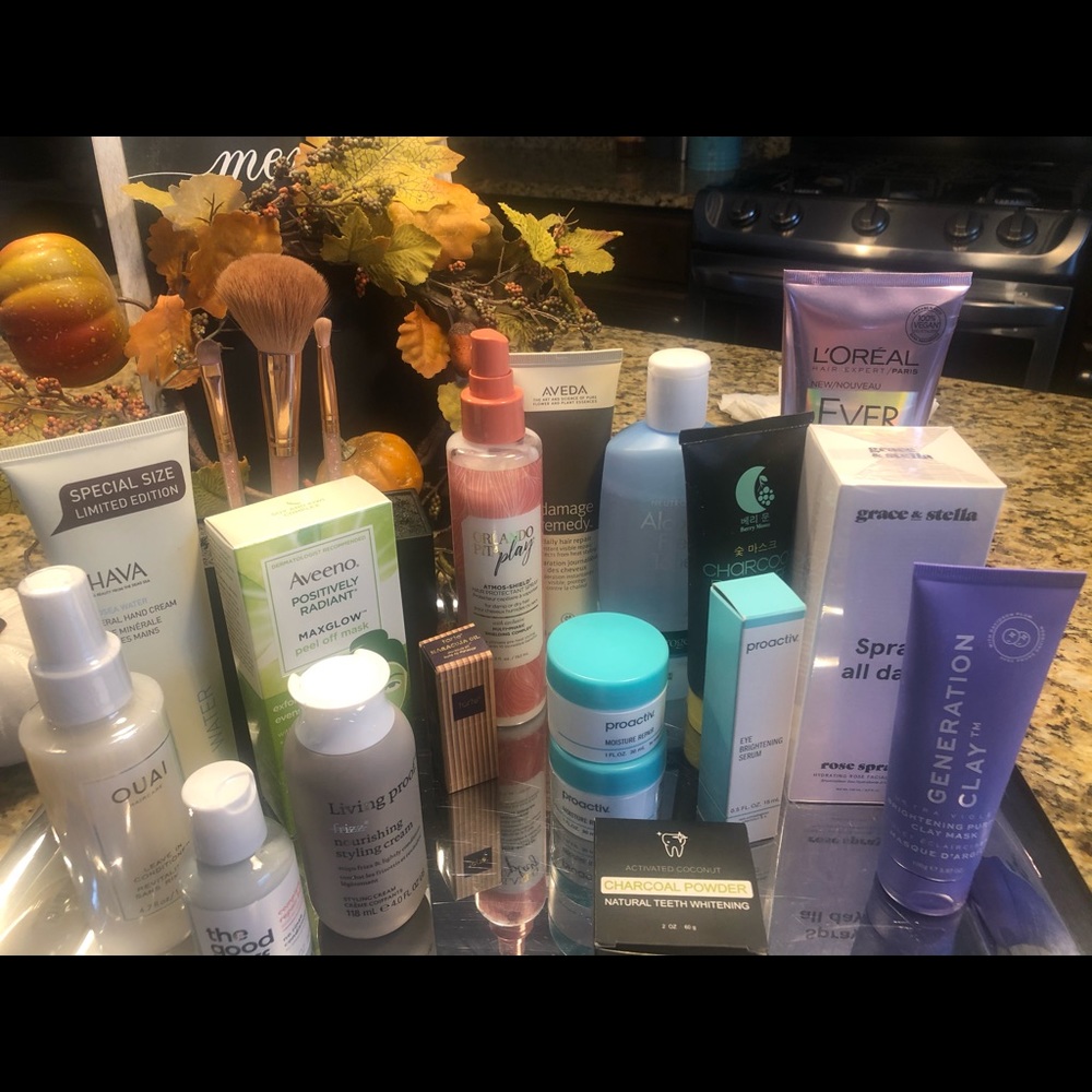 Lot of hair/beauty products!!!!